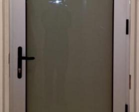 Porta anti ruído valor